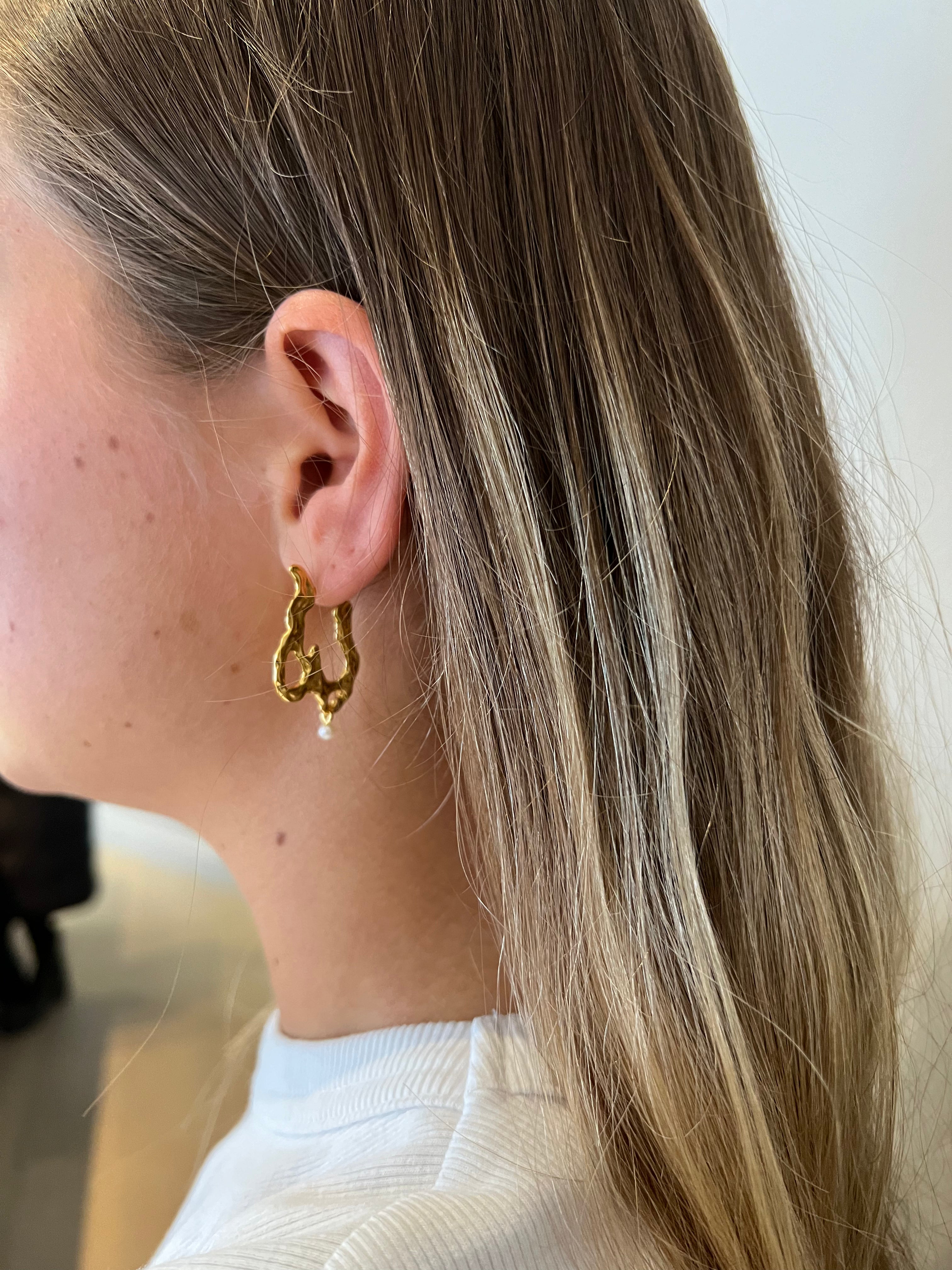 Space Mary Earring