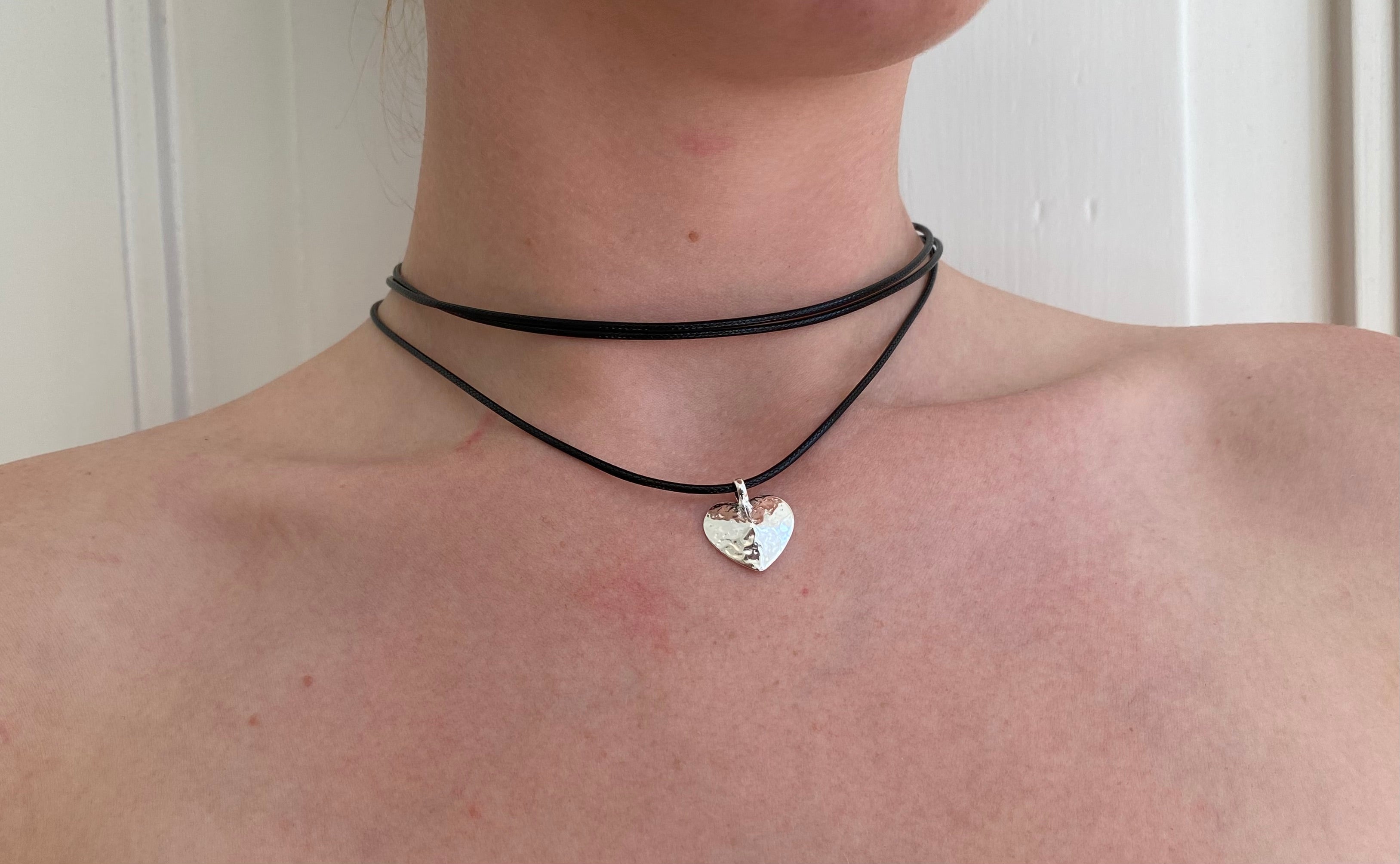 Bruised Heart String